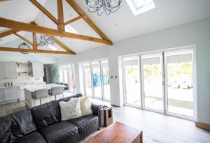 Photo 14- click for photo gallery